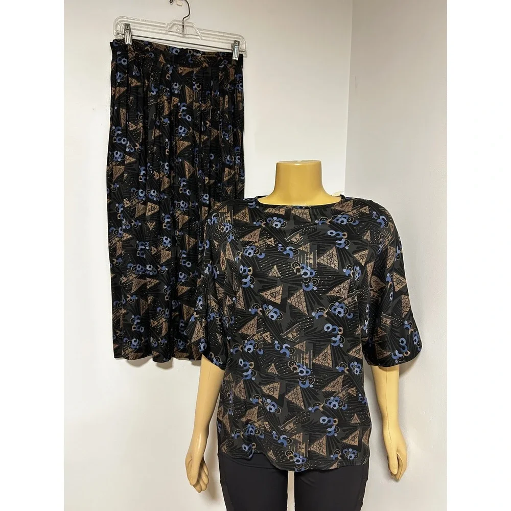 Vintage 80s ILGWU Geometric Print Skirt Set Blue Black Rayon Midi Made in USA